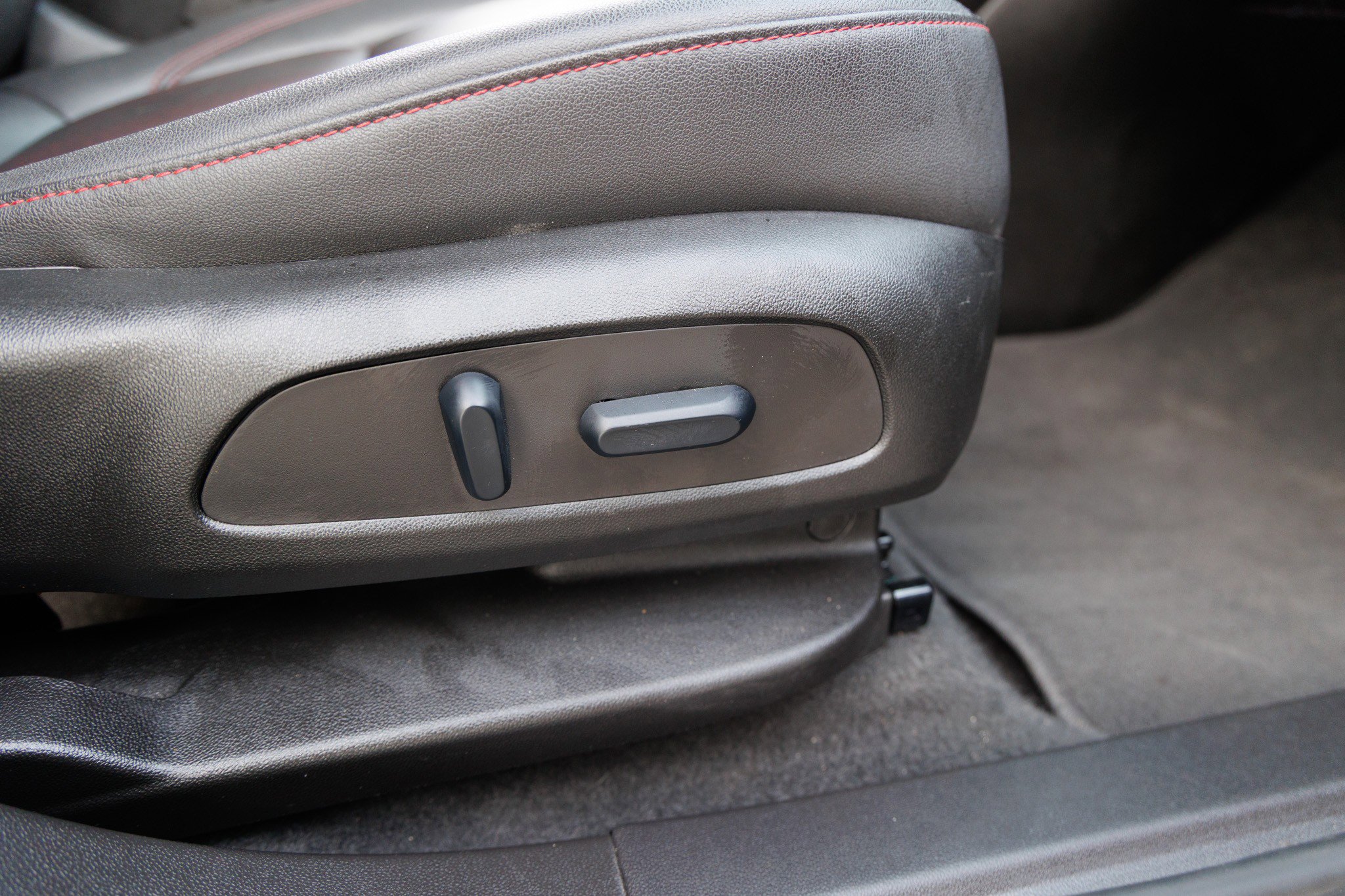 Used 2025 Chevrolet Blazer RS image 45