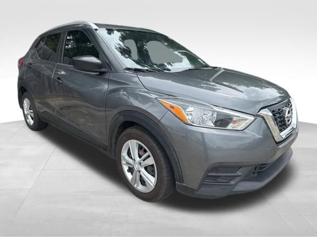 Used 2019 Nissan Kicks S FWD image 11