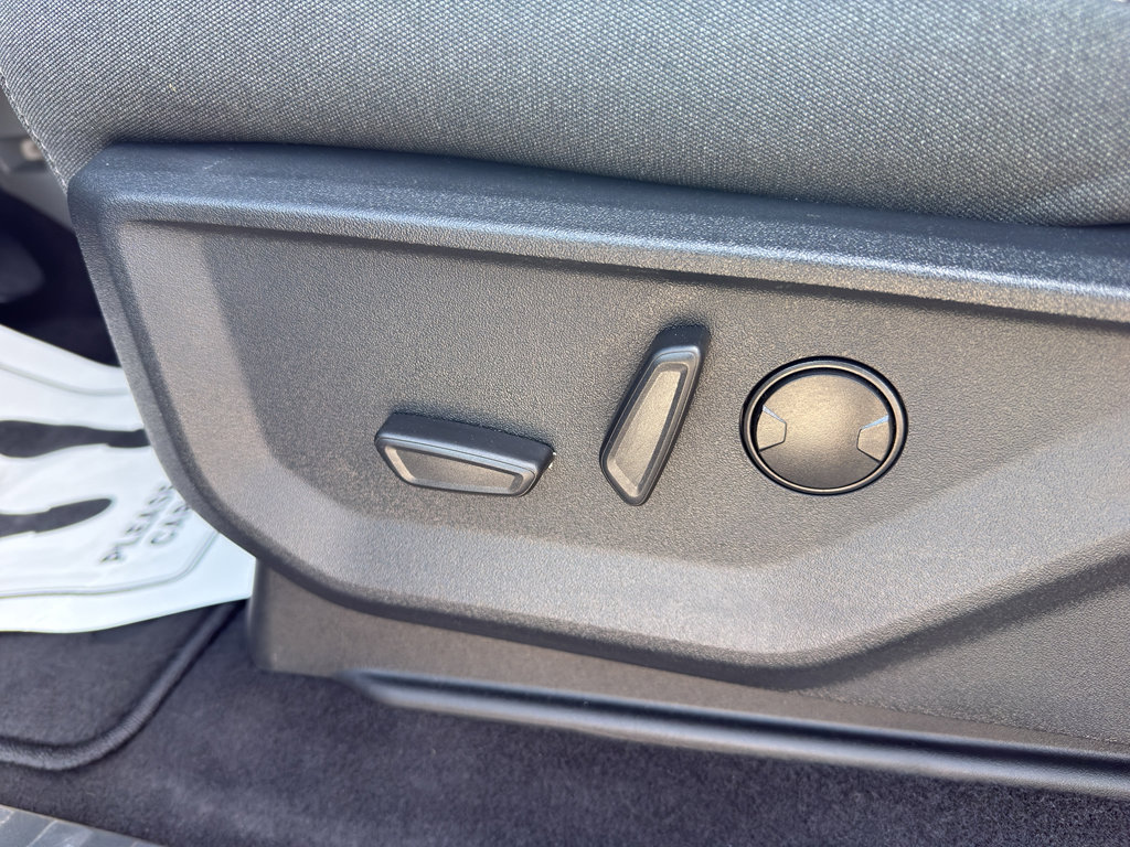 New 2025 Ford F150 XLT w/ Equipment Group 302A MID image 19