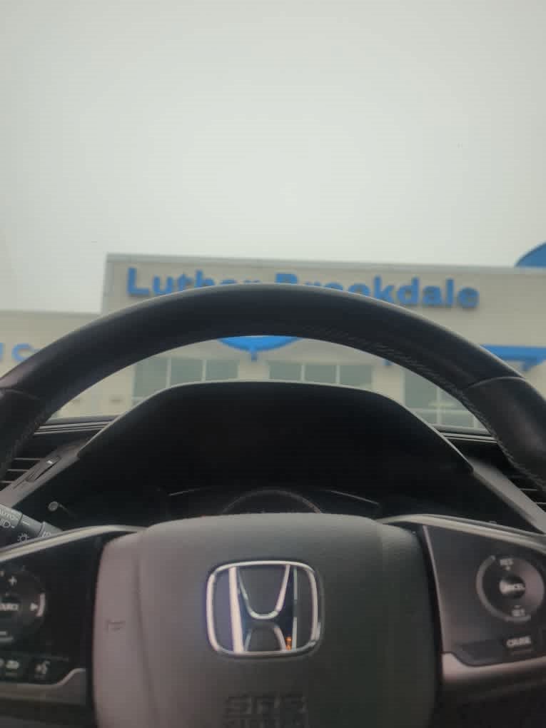 Used 2017 Honda Civic Sport image 5