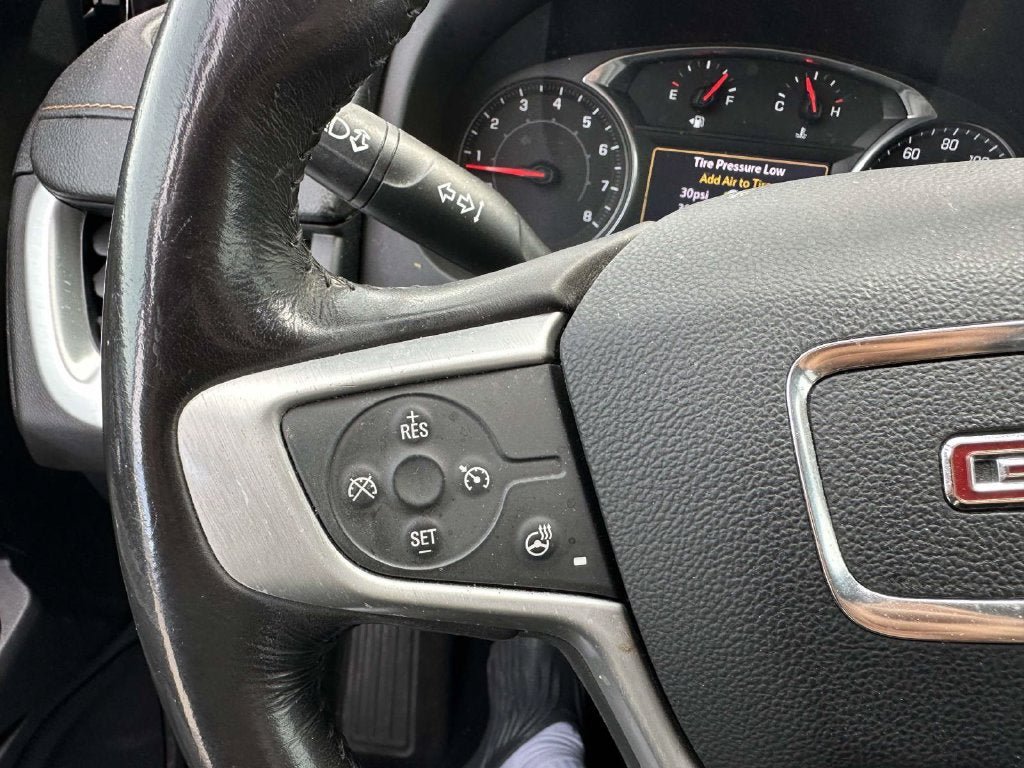 Used 2019 GMC Terrain SLT w/ Preferred Package AWD/4WD image 30