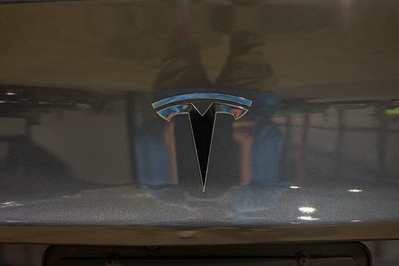 Used 2023 Tesla Model 3 Standard Range RWD image 21