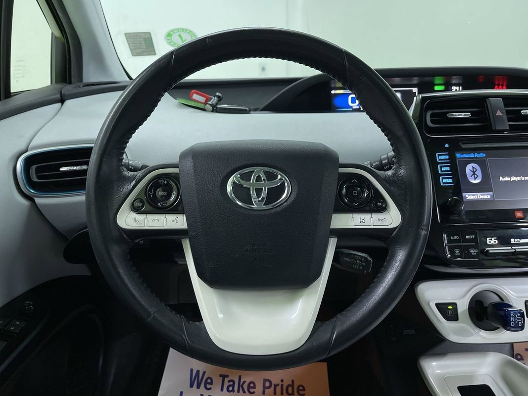 Used 2017 Toyota Prius Four image 20