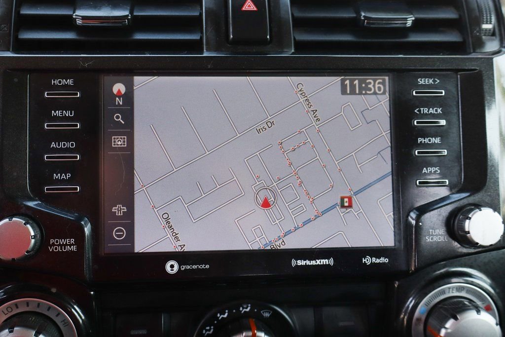 Used 2022 Toyota 4Runner TRD Off-Road Premium AWD/4WD image 33