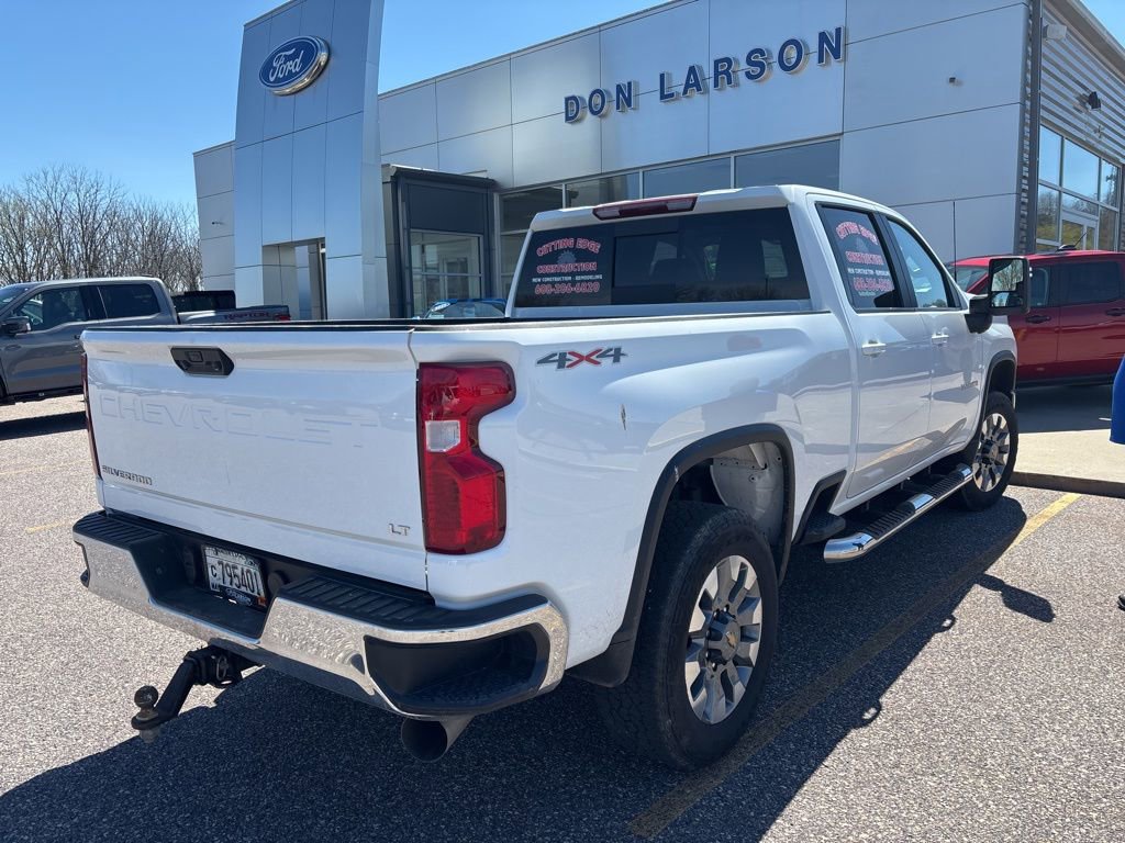 Used 2024 Chevrolet Silverado 3500 LT image 3