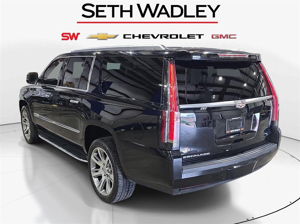 Used 2016 Cadillac Escalade ESV Premium image 5