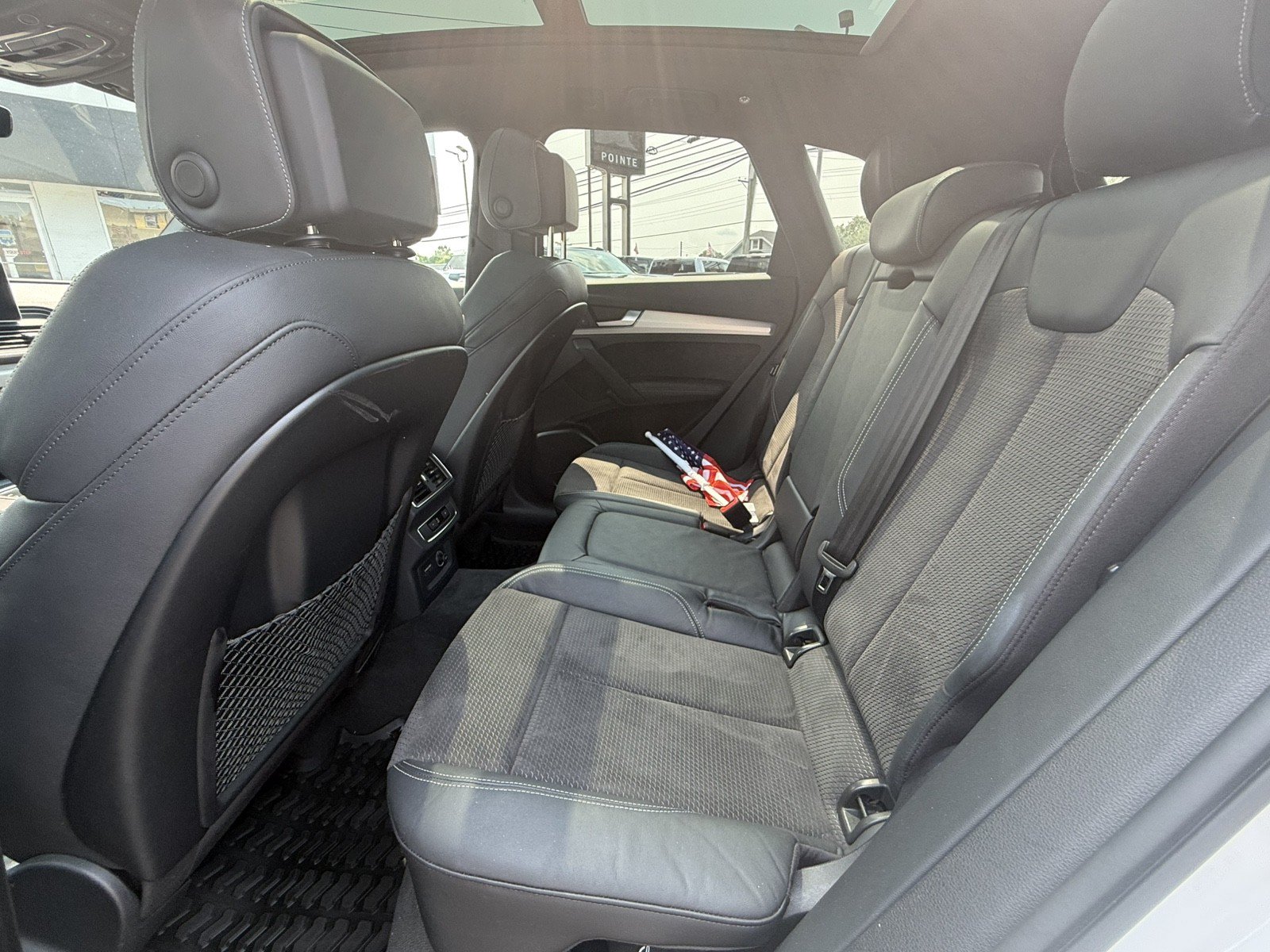 Used 2019 Audi SQ5 Premium Plus w/ Premium Plus Package AWD/4WD image 26