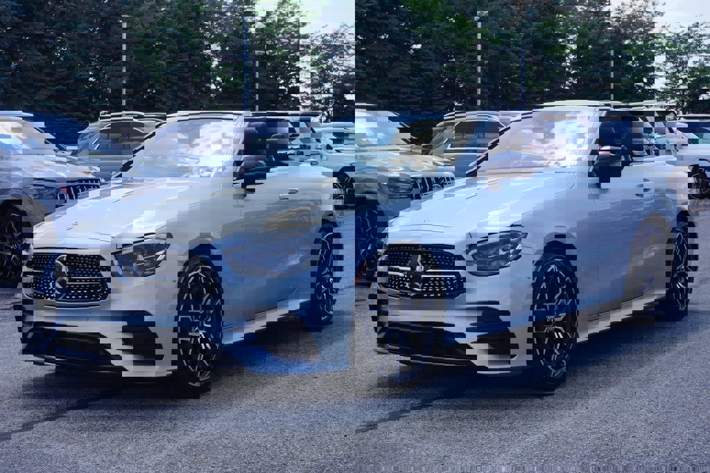 Used 2022 Mercedes-Benz E 450 Cabriolet w/ AMG Line image 3