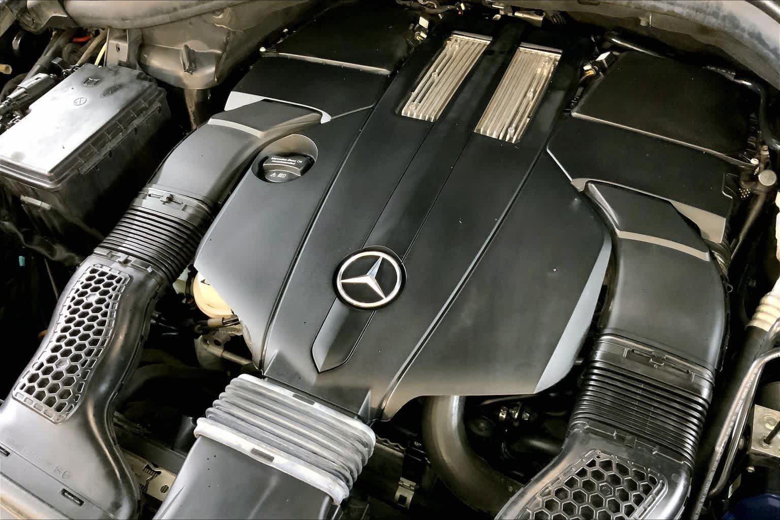 Used 2019 Mercedes-Benz GLS 450 4MATIC image 31