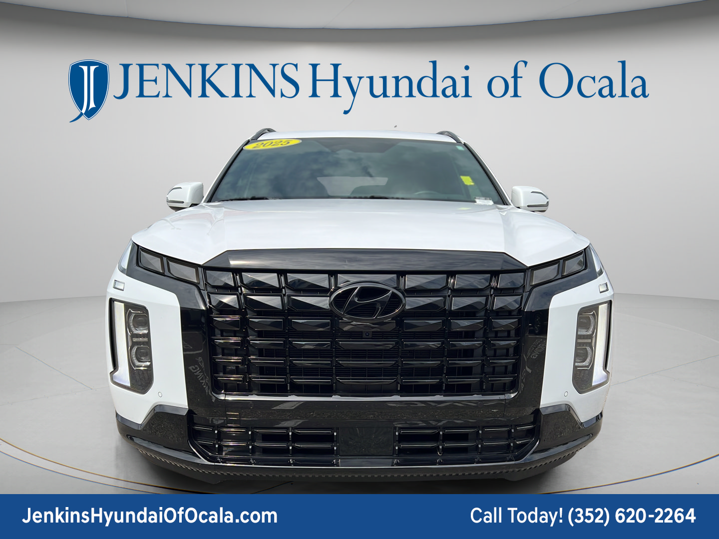 Certified 2025 Hyundai Palisade Calligraphy AWD/4WD image 8