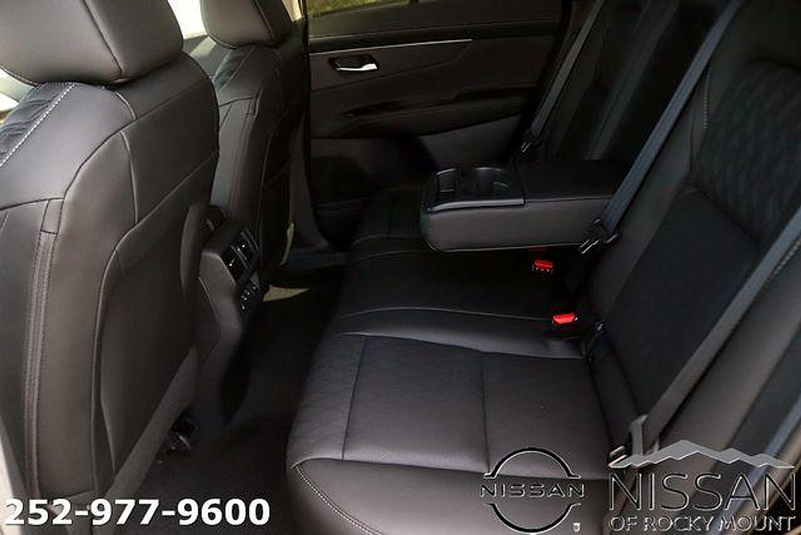 New 2026 Nissan Murano Platinum w/ Cargo Package AWD/4WD image 14