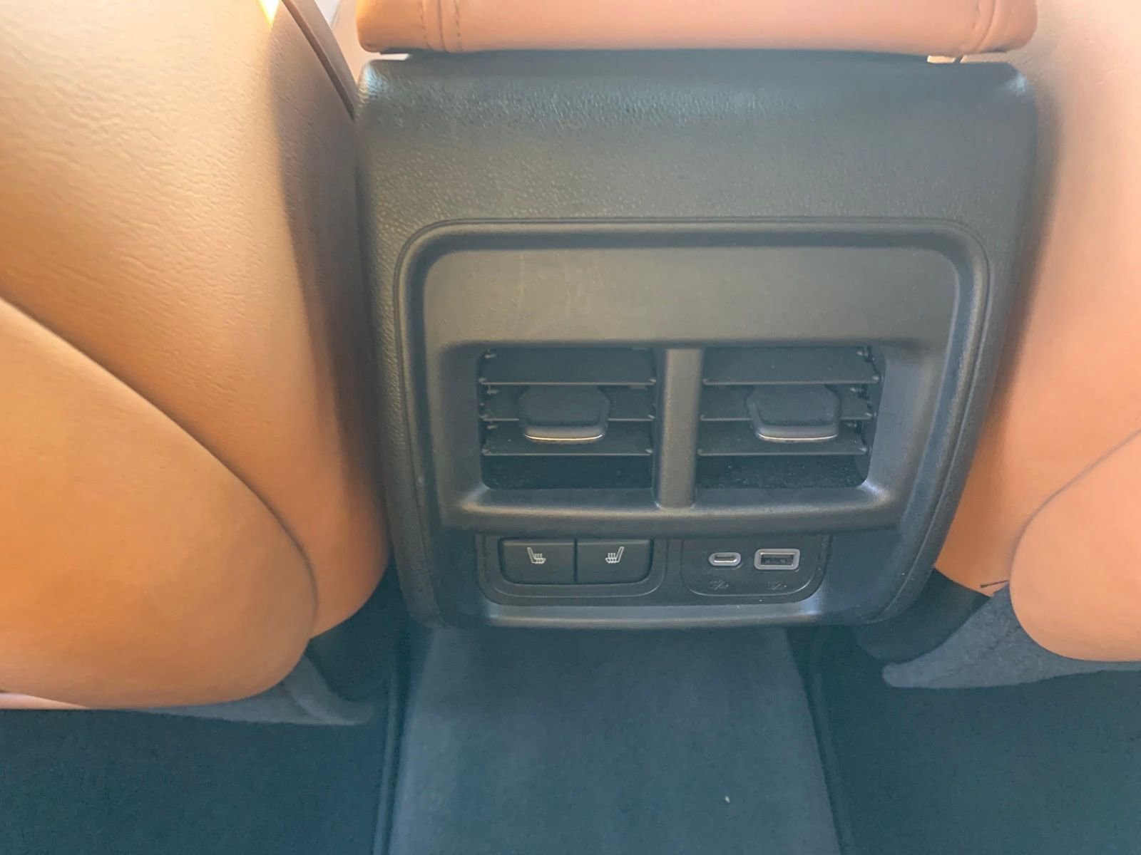 Used 2020 Cadillac XT4 Premium Luxury image 26