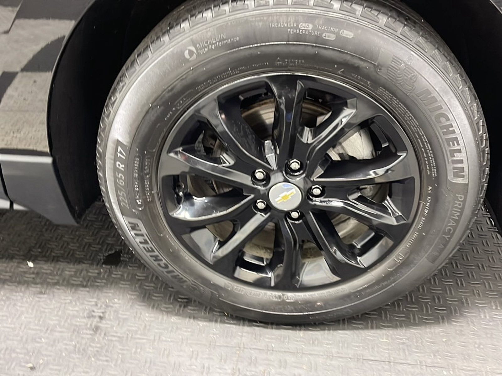Used 2020 Chevrolet Equinox LS w/ LS Convenience Package FWD image 21