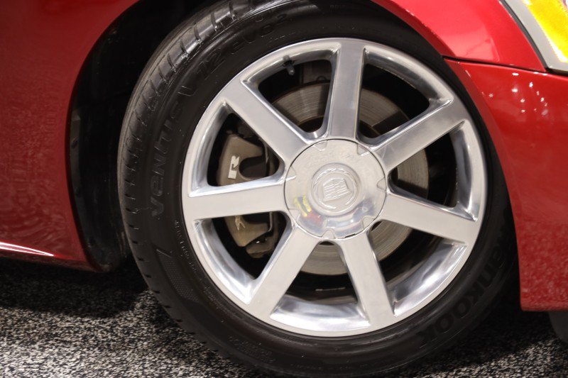 Used 2005 Cadillac XLR RWD image 4