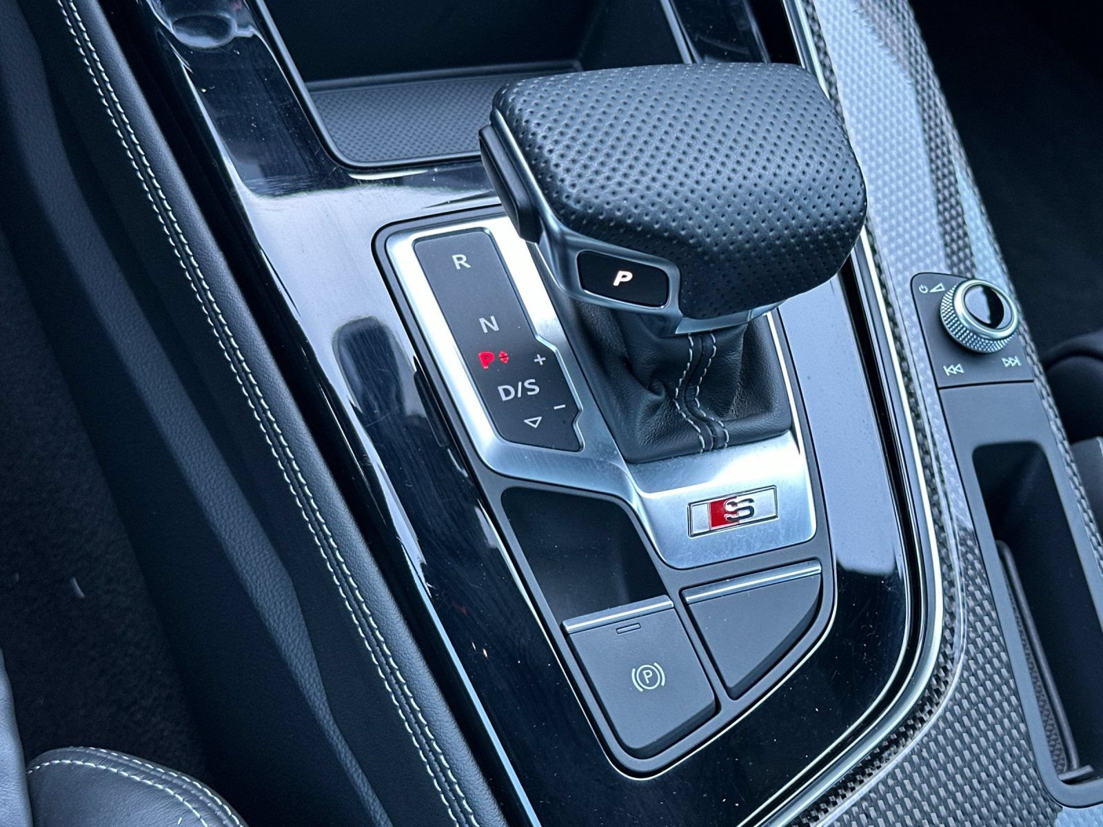 Used 2023 Audi S5 Premium Plus w/ Premium Plus Package AWD/4WD image 24