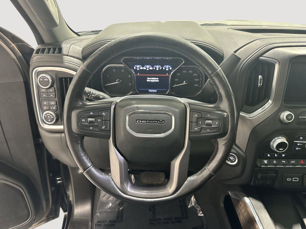 Used 2022 GMC Sierra 2500 Denali w/ Denali Ultimate Package image 11