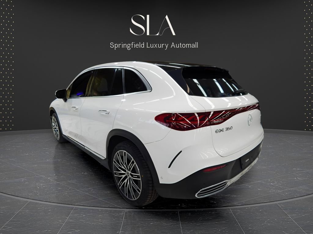 Used 2023 Mercedes-Benz EQE 350+ 4MATIC SUV w/ Pinnacle Trim Package image 9