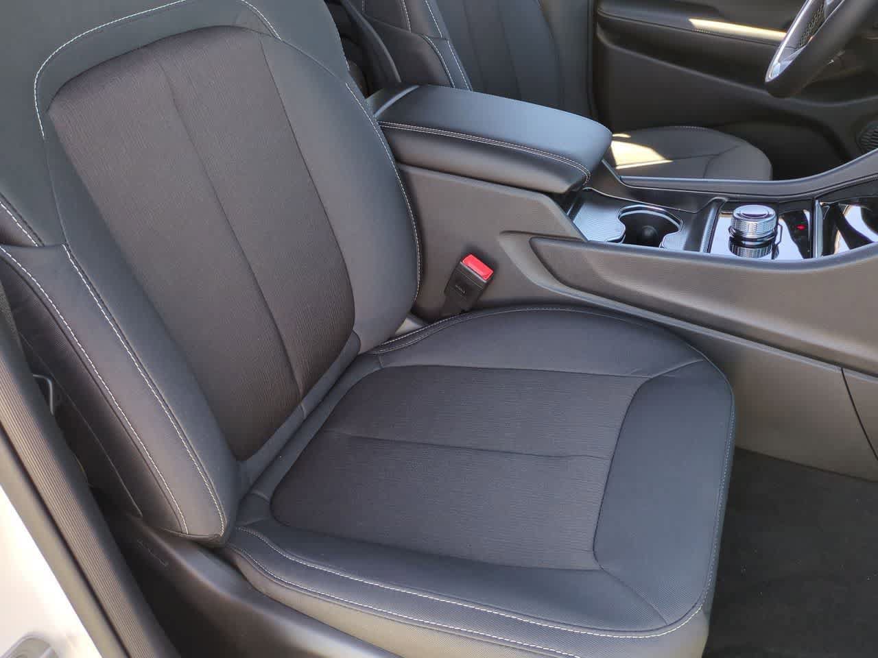 New 2026 Jeep Grand Cherokee Laredo X AWD/4WD image 21