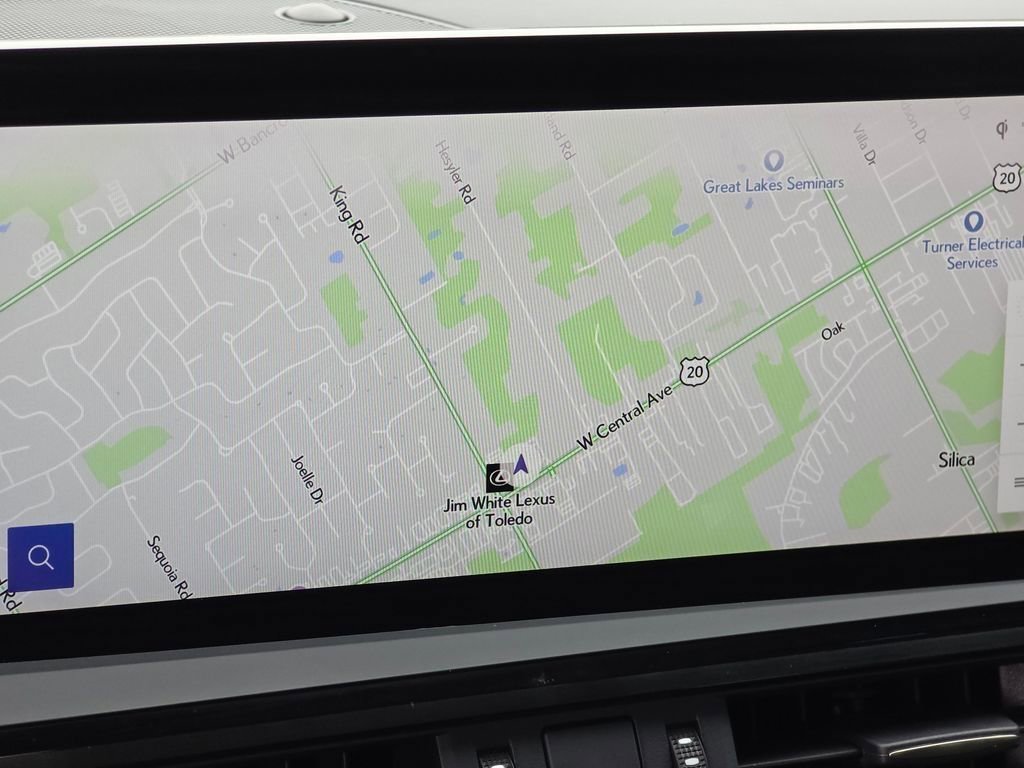 Certified 2025 Lexus ES 300h w/ Premium Package image 23