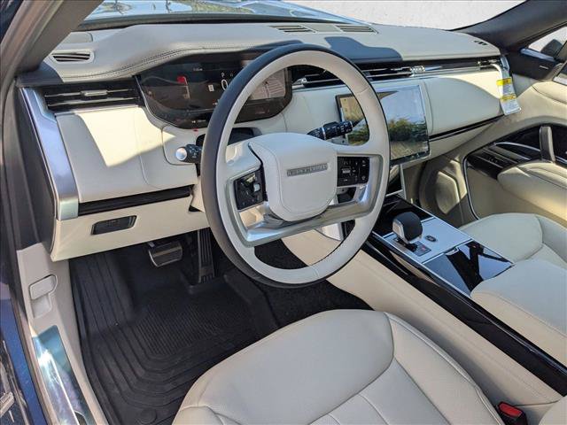New 2026 Land Rover Range Rover SE AWD/4WD image 3