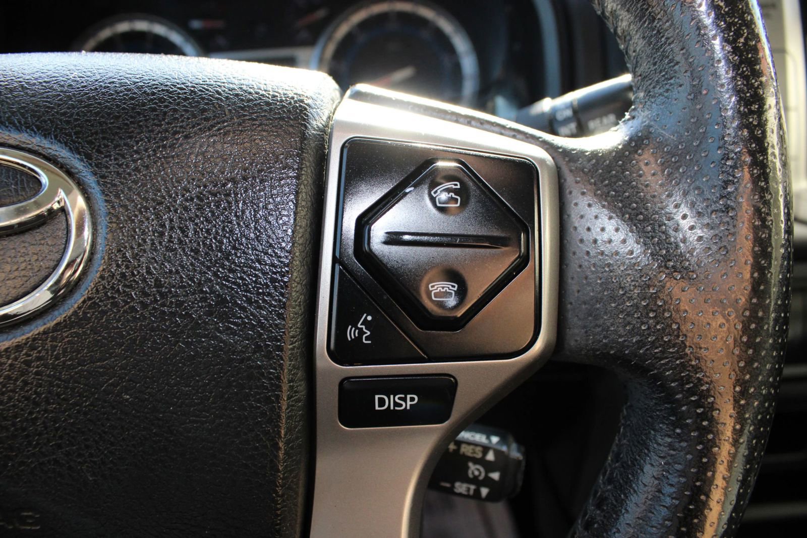 Used 2014 Toyota 4Runner SR5 Premium image 37
