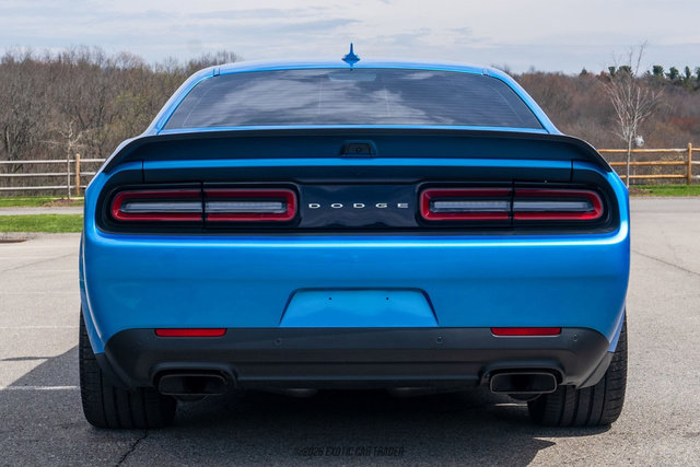 Used 2023 Dodge Challenger SRT Hellcat RWD image 7