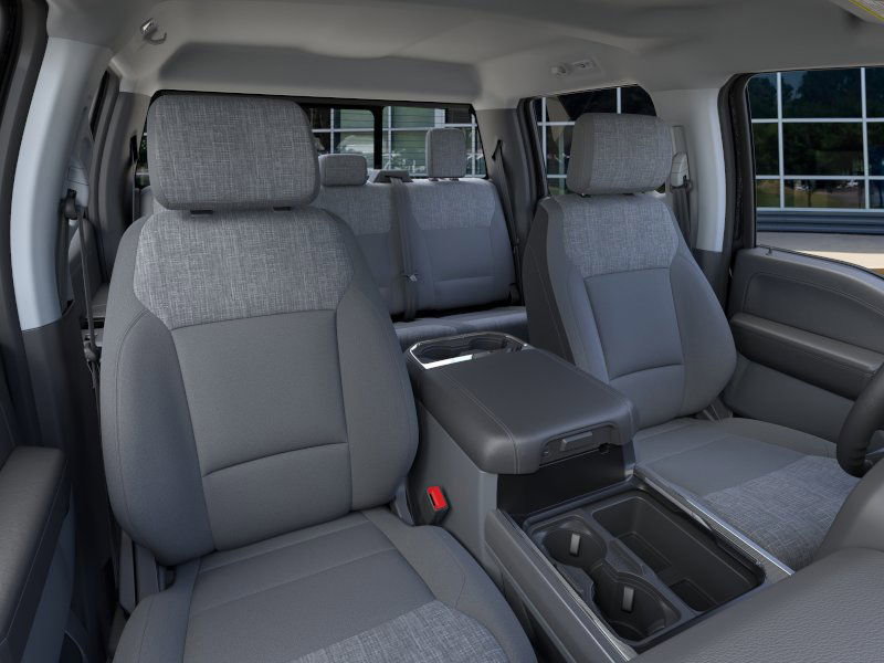 New 2025 Ford F350 XLT w/ Black Appearance Package image 10