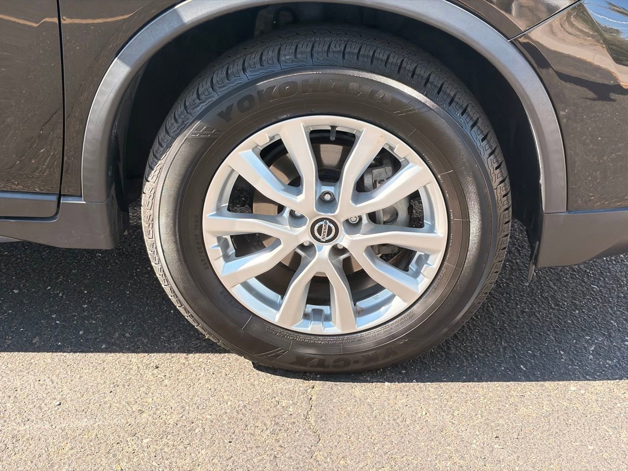 Certified 2020 Nissan Rogue SV FWD image 10