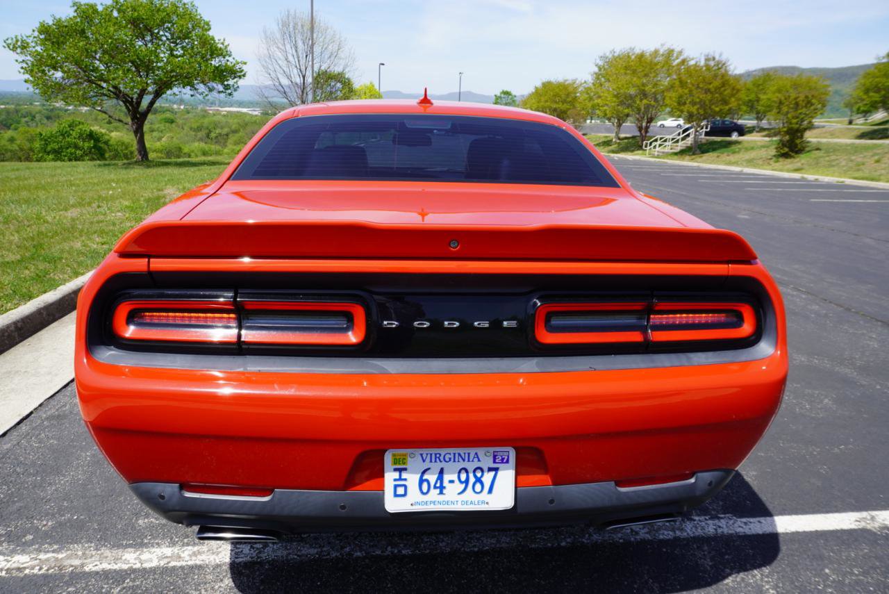 Used 2016 Dodge Challenger R/T Plus RWD image 11