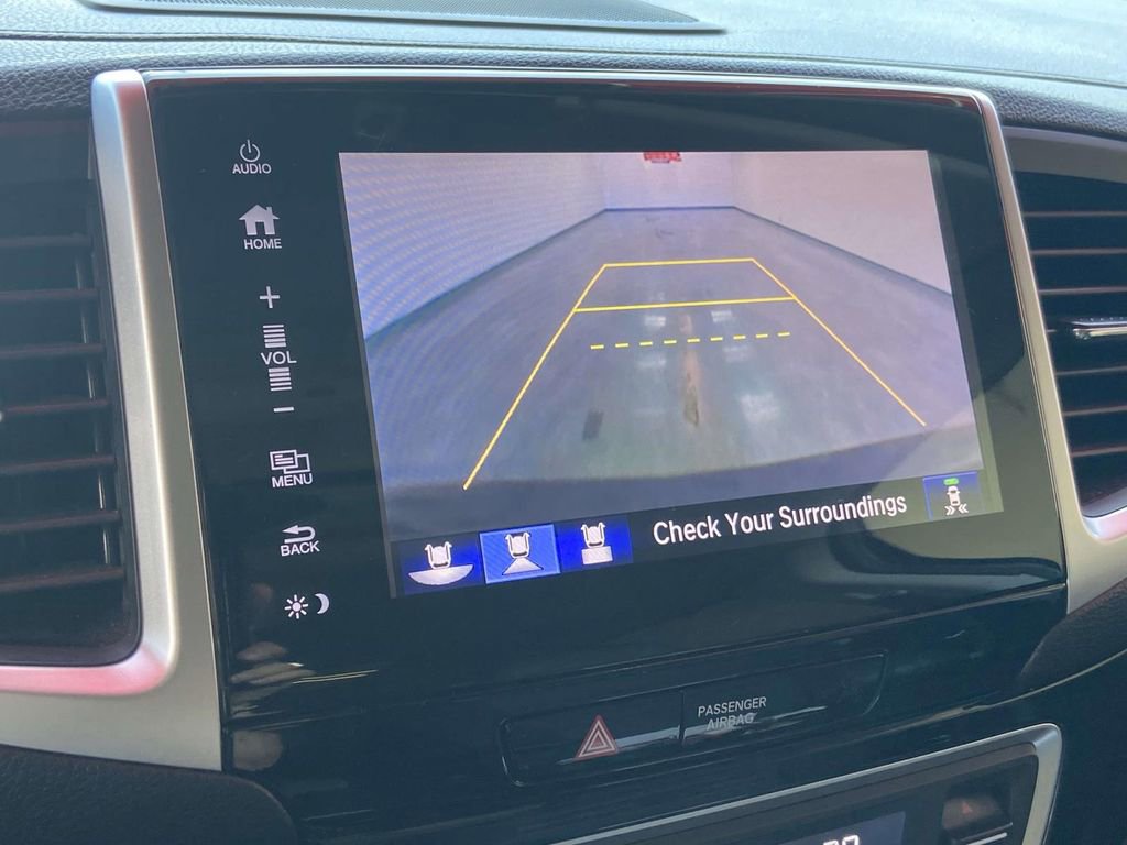 Used 2018 Honda Pilot Elite image 30