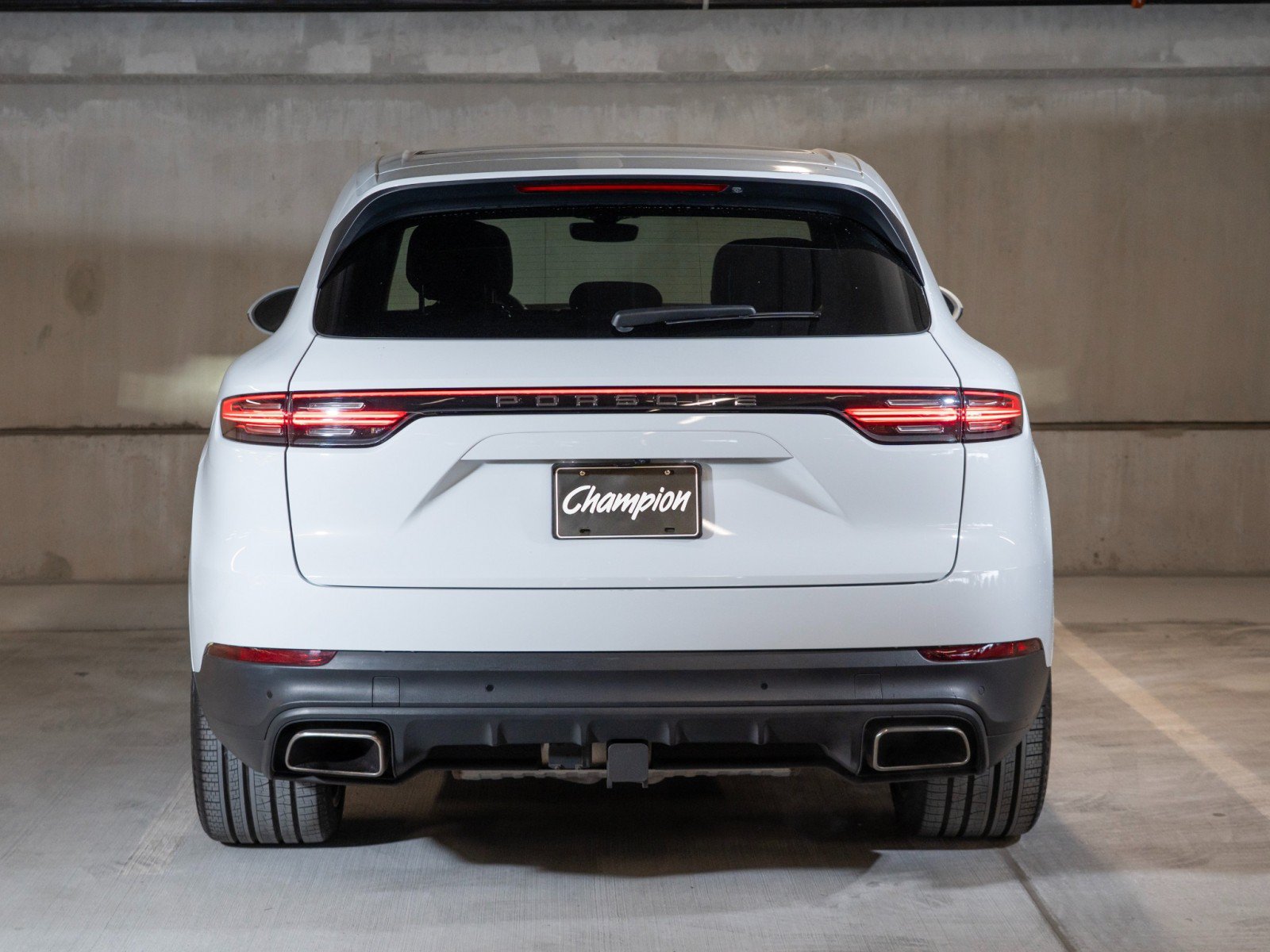 Certified 2023 Porsche Cayenne AWD/4WD image 10