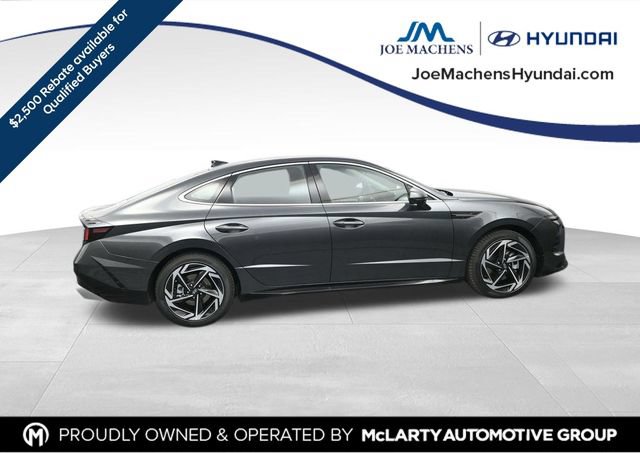 New 2026 Hyundai Sonata SEL AWD/4WD image 9