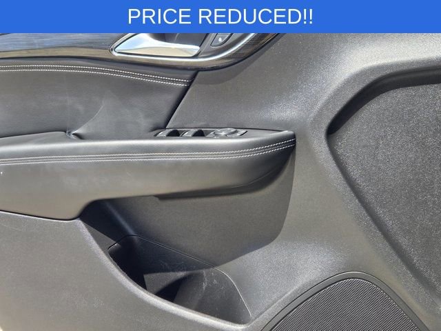 Used 2023 Buick Envision Preferred FWD image 24