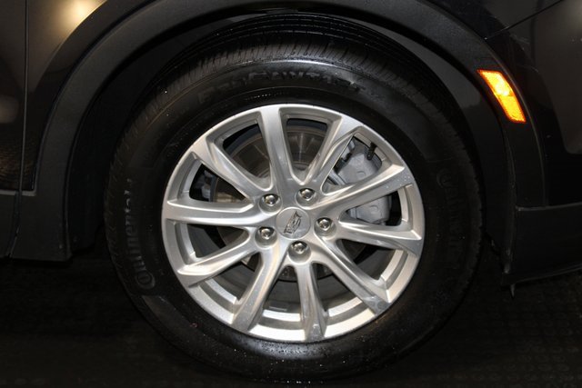 Certified 2022 Cadillac XT4 Luxury w/ Cold Weather Package image 29