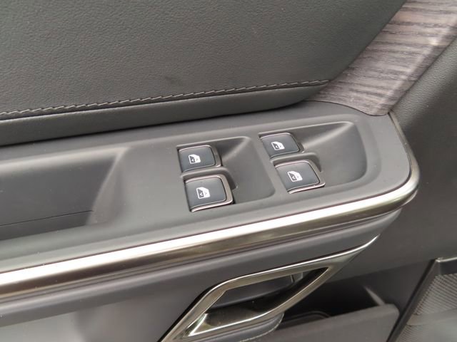 Used 2024 Rivian R1S Adventure AWD/4WD image 13