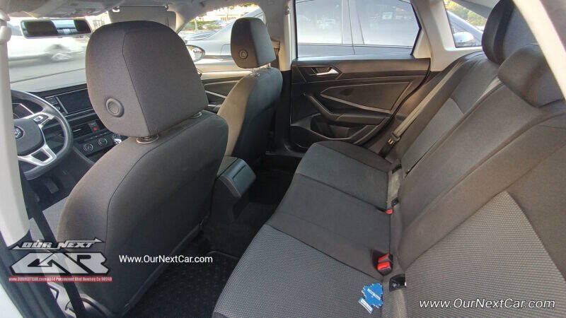 Used 2021 Volkswagen Jetta S w/ Driver Assistance Package FWD image 10