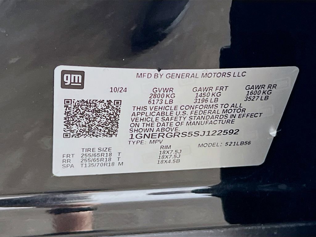 Used 2025 Chevrolet Traverse LT FWD image 27