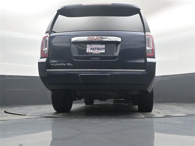 Used 2018 GMC Yukon XL Denali image 43