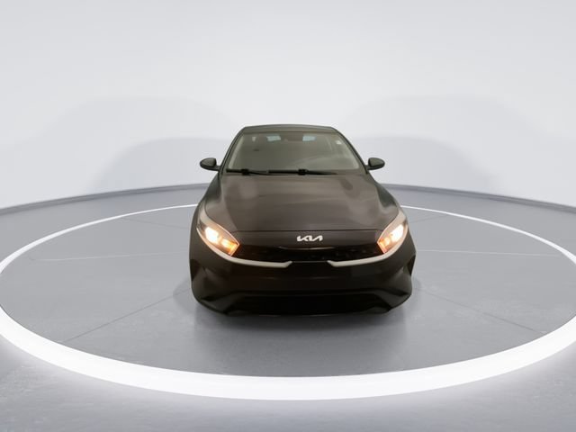 Used 2023 Kia Forte LXS FWD image 9