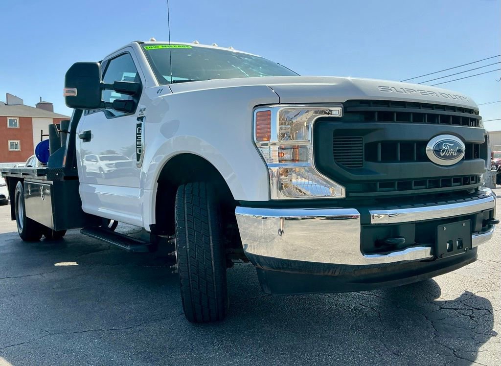 Used 2020 Ford F350 XL w/ Power Equipment Group RWD image 2