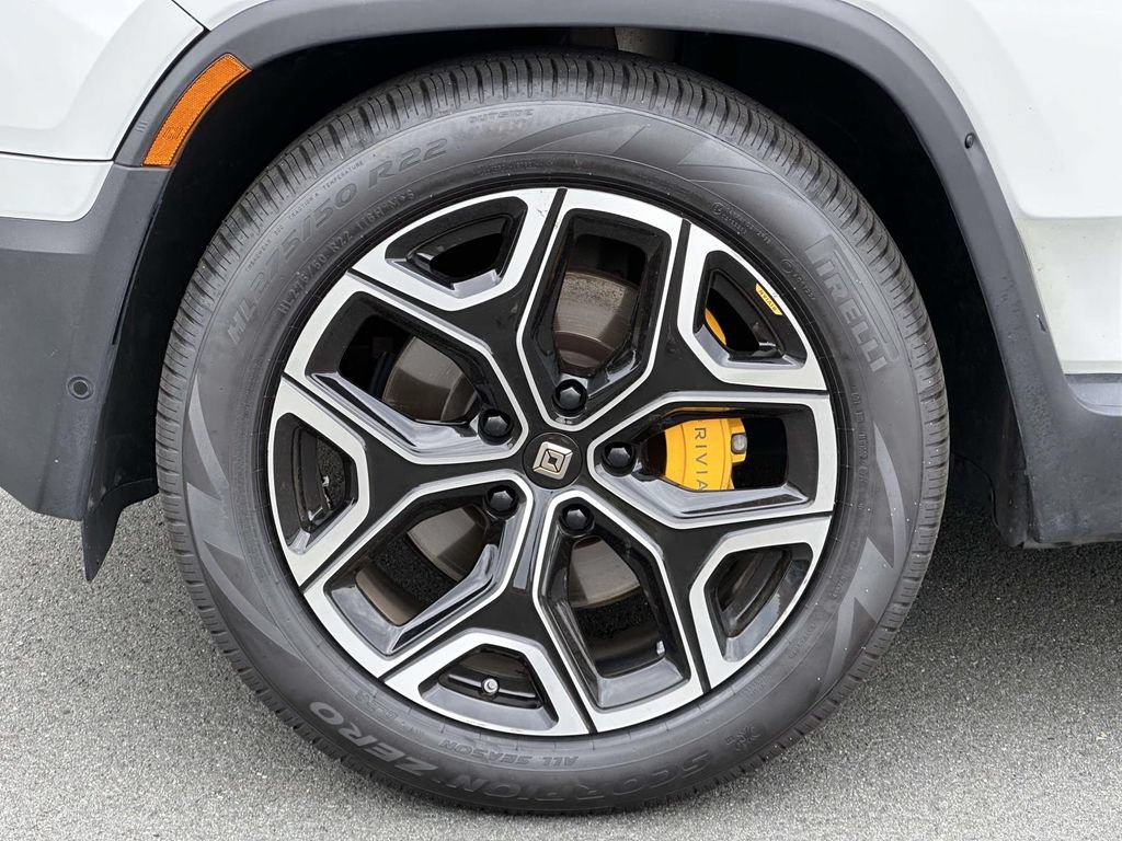 Used 2023 Rivian R1S Adventure AWD/4WD image 14