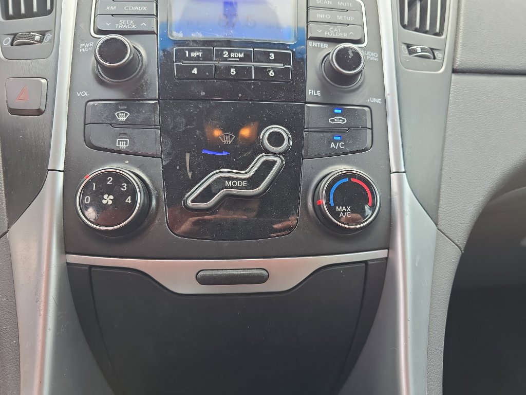 Used 2011 Hyundai Sonata GLS image 19