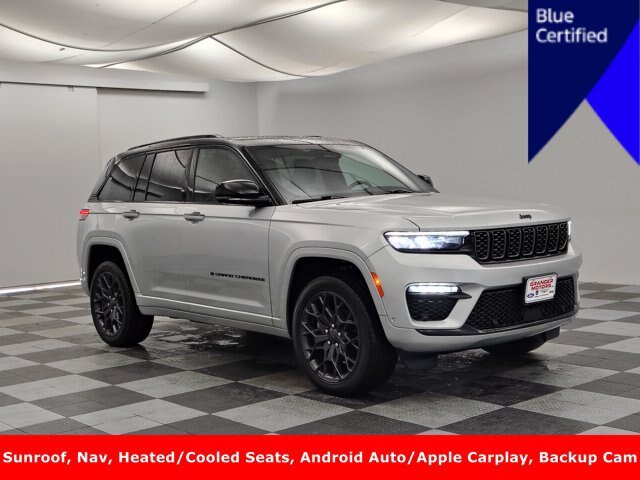 Used 2025 Jeep Grand Cherokee Summit w/ Obsidian Package