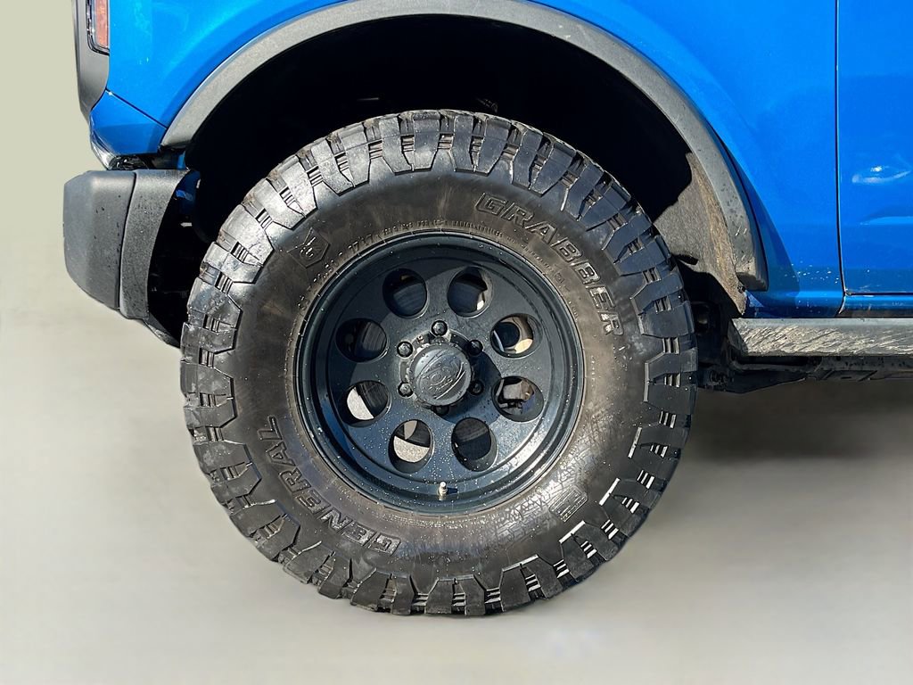 Used 2023 Ford Bronco Black Diamond w/ Sasquatch Package image 13