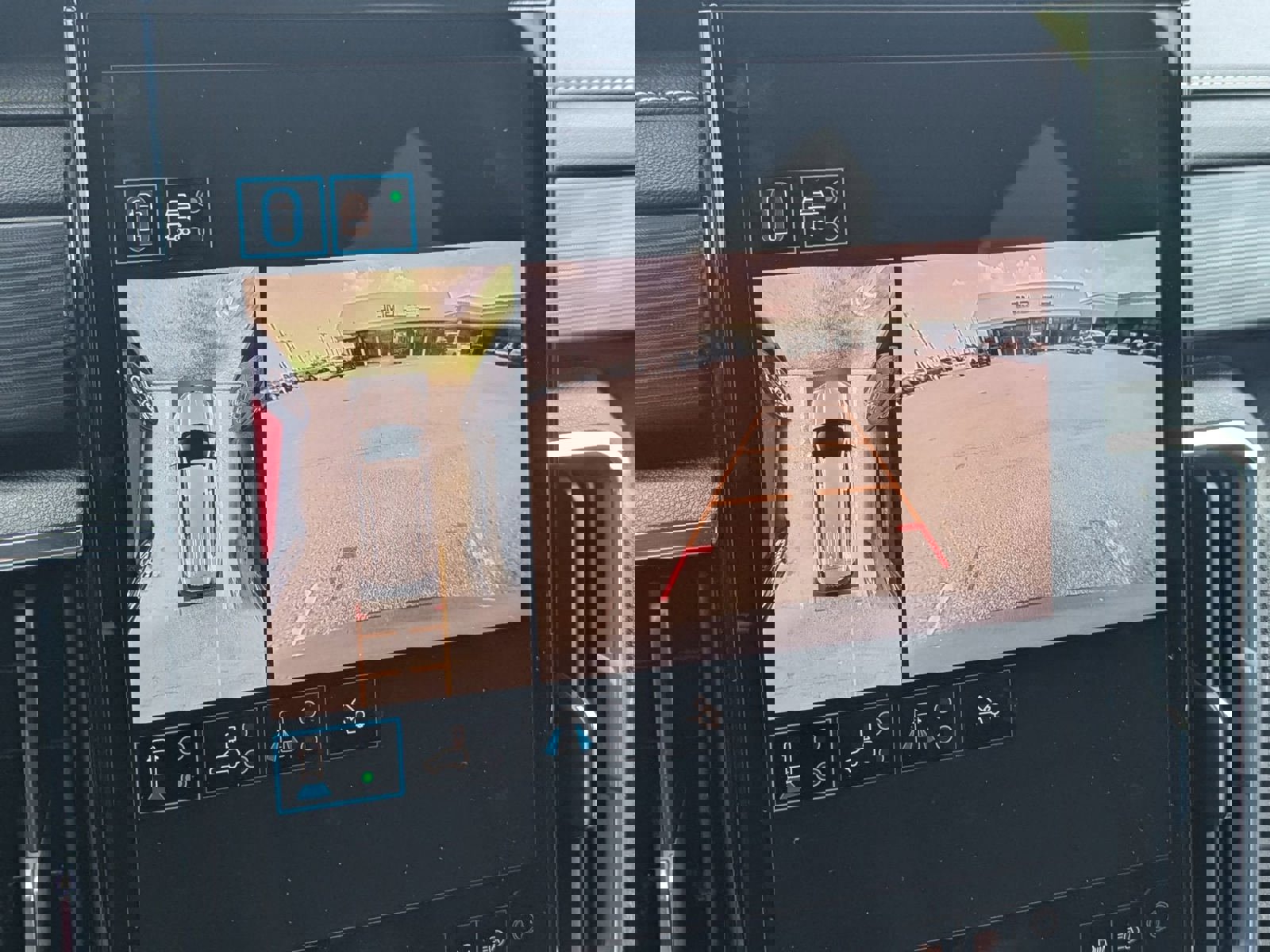 New 2025 GMC Acadia Elevation w/ Elevation Premium Package image 18