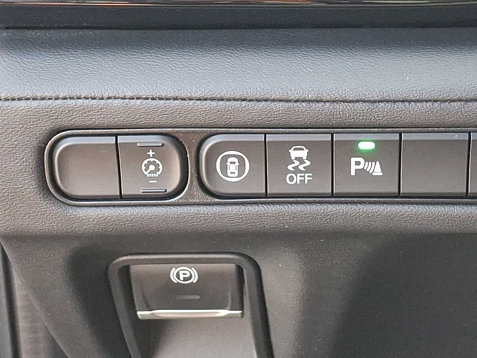 Certified 2024 Acura MDX w/ Technology Package AWD/4WD image 25