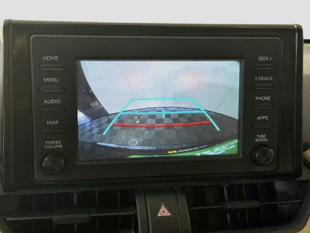 Used 2019 Toyota RAV4 LE FWD image 18