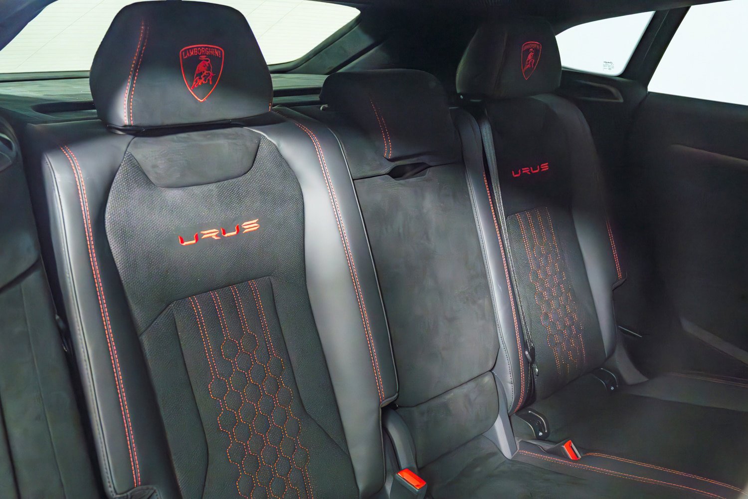 Used 2024 Lamborghini Urus Performante image 36