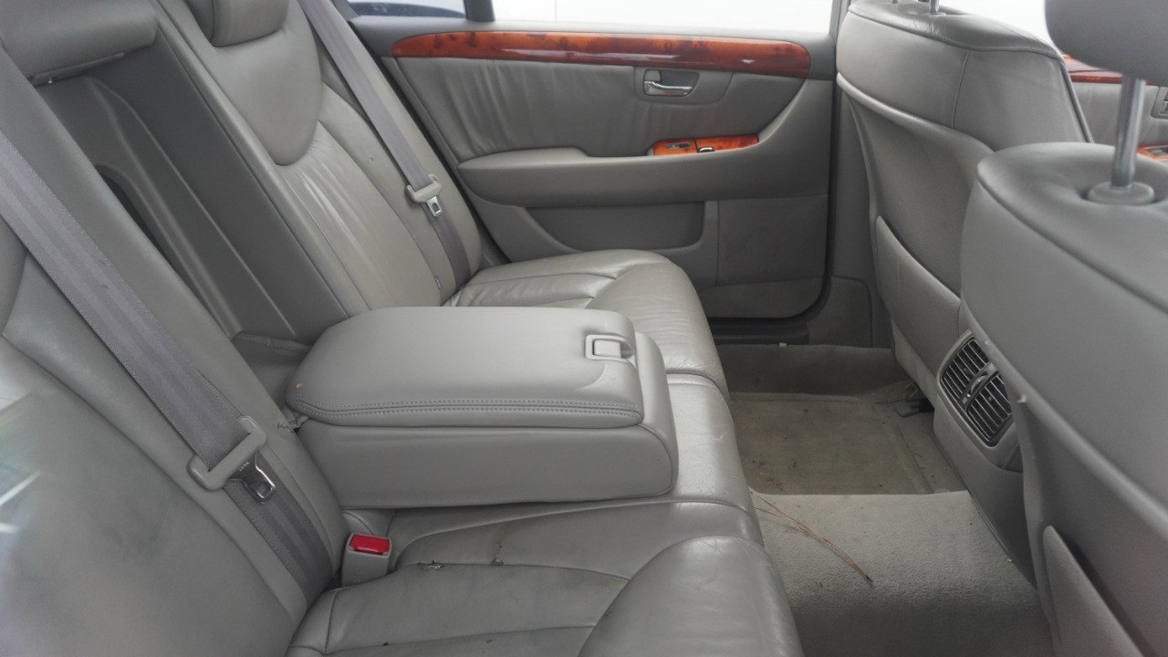 Used 2001 Lexus LS 430 image 11
