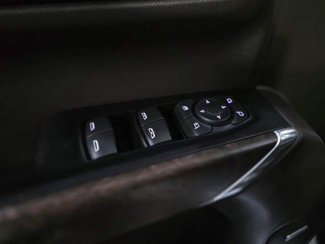 Used 2019 GMC Sierra 1500 Denali w/ Denali Ultimate Package AWD/4WD image 35